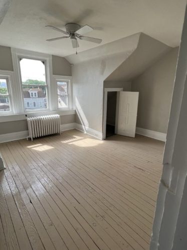 1834 Ley St, Pittsburgh PA 15212-3612 exterior