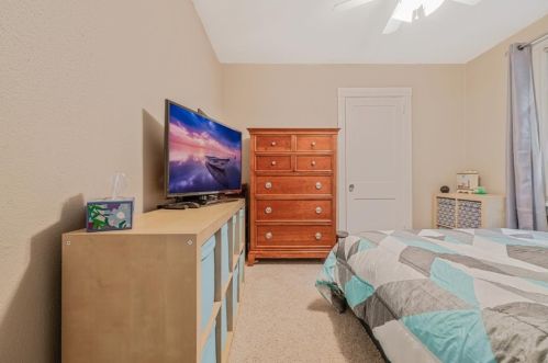 147 Race St, Pittsburgh PA 15208-1424 exterior