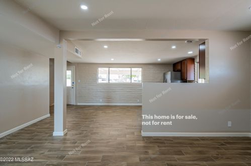 8234 19th St, Tucson AZ  85710-5916 exterior