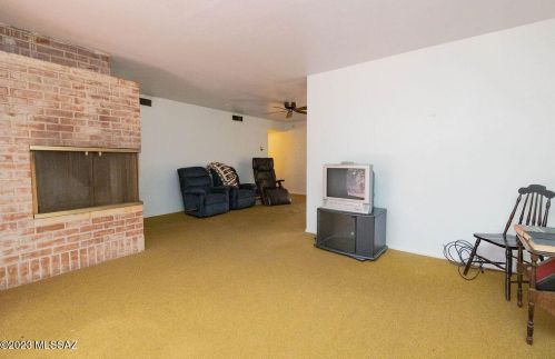 5011 13 St, Tucson AZ 85719-6210 exterior