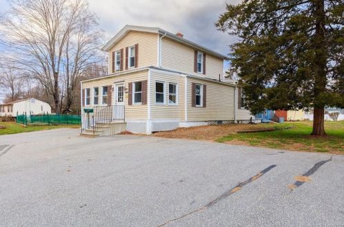 104 North St, Killingly, CT 06239-2144