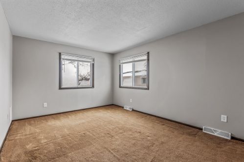 463 Dorland Ct, Saint Paul MN 55119-5503 exterior