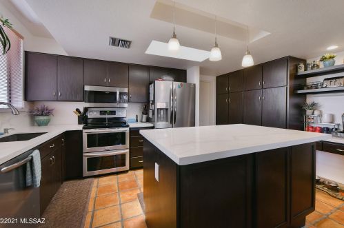 191 Roma Dr, Tucson AZ 85737-7668 exterior