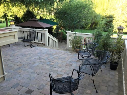 15836 Dry Meadow Ln, Saint Paul MN 55124-6997 exterior