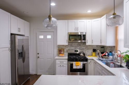 143 Paine Ave, Irvington NJ  07111-2905 exterior