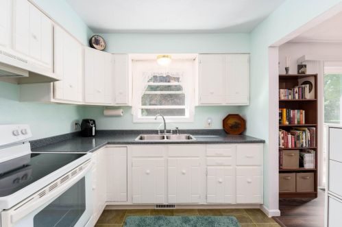 16973 Lovers Ln, Three Rivers MI 49093-9080 exterior