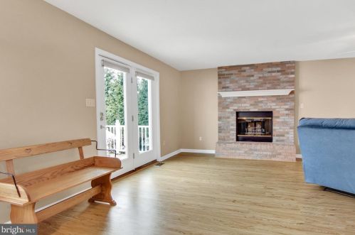 7141 Un Deposit Rd, Hummelstown PA 17036-9213 exterior