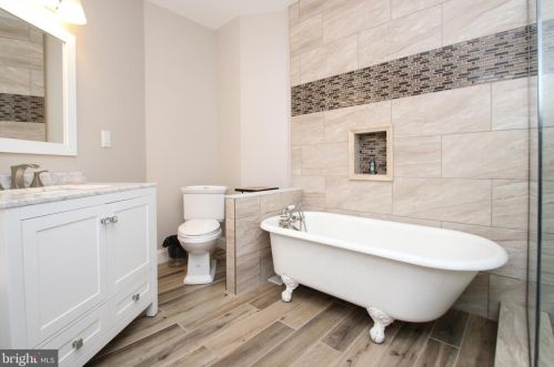 5121 Hazel Ave, Philadelphia PA 19143-1512 exterior