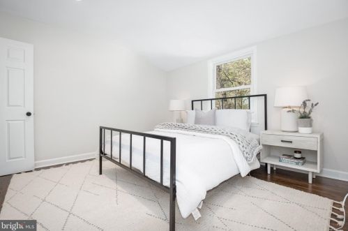 2805 Byron St, Silver Spring MD  20902-2606 exterior