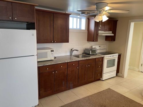 157 Clinton St, Poughkeepsie NY  12601-2003 exterior