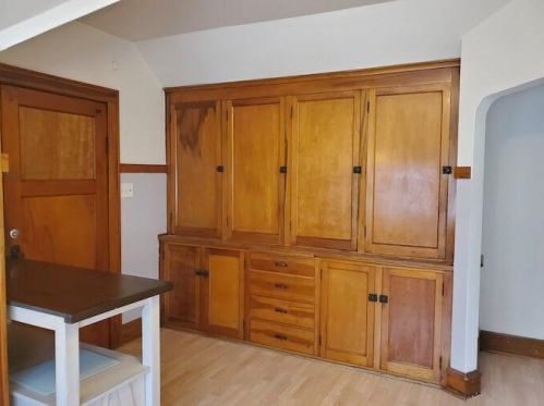 5525 Wisconsin Ave, Milwaukee WI 53208-3067 exterior