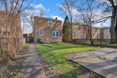 937 123rd St, Chicago IL 60827-5723 exterior