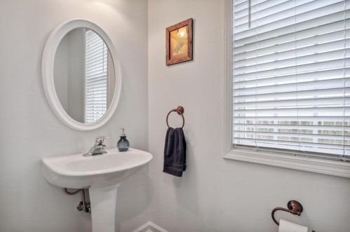 1888 Mallard St, Atlanta GA 30318-2724 exterior