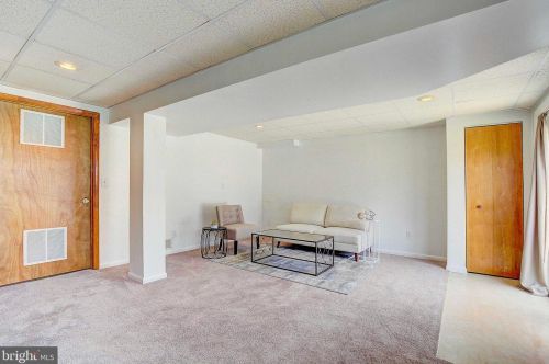 705 Delmar Ave, Glen Burnie MD 21061-3915 exterior