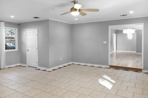 127 Donella Dr, San Antonio TX 78232-1401 exterior