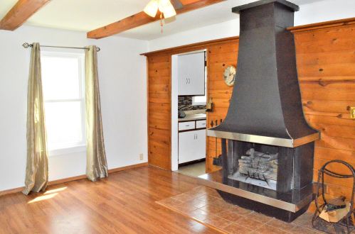 1329 91, Milwaukee WI 53224-4712 exterior