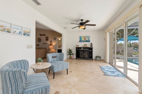 110 Twylite Ter, Fort Pierce FL  34983-1247 exterior