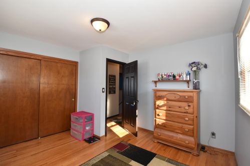 8803 Plainfield Ave, Milwaukee WI 53228-2227 exterior