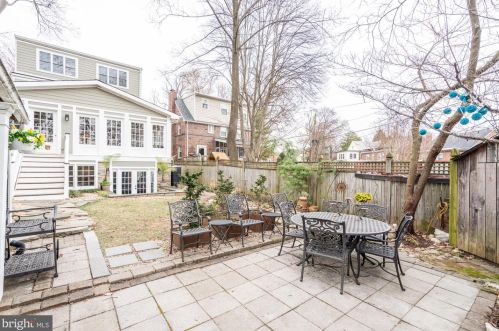 3240 Livingston St, Washington DC 20015-1756 exterior