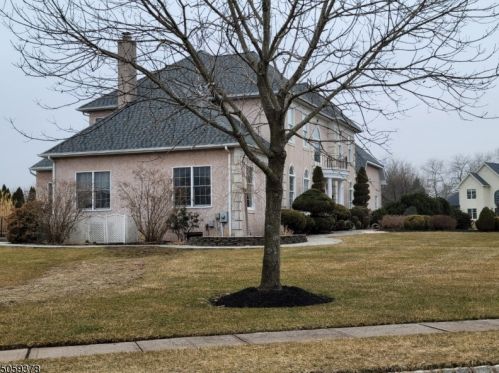 30 Southfield Dr, Montgomery, NJ 08502-4025