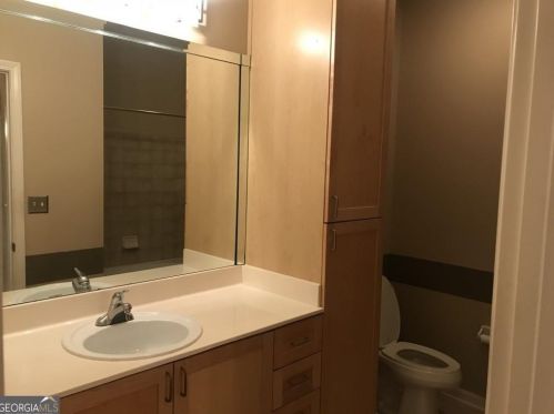 400 17th St, Atlanta GA 30363-1045 exterior