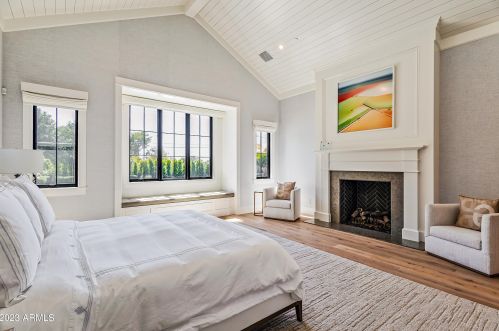 5431 Exeter Blvd, Phoenix AZ 85018-3227 exterior