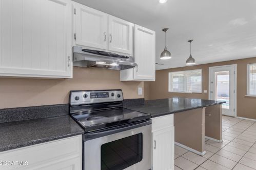 1403 Palomino Dr, Chandler AZ 85224-1639 exterior