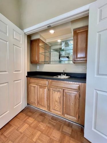 412 Morewood Ave, Pittsburgh PA 15213-1814 exterior