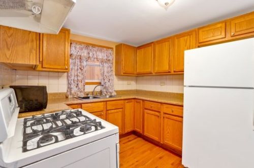 4214 Bernard St, Chicago IL 60618-1104 exterior