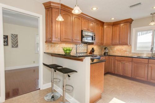 2132 County Rd F, Saint Paul MN 55110-3801 exterior