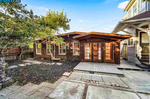 2584 Martin Luther King Jr Way, Berkeley CA 94704-2618 exterior