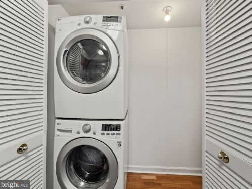 10808 Antigua Ter, Rockville MD 20852-5513 exterior