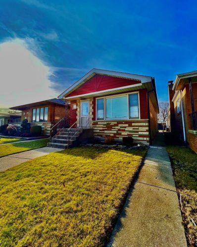 8422 Kenneth Ave, Chicago IL  60652-3110 exterior