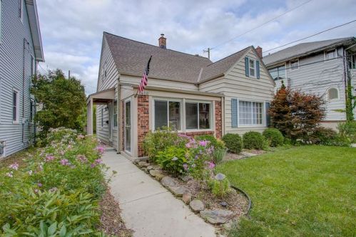 1410 Kensington Blvd, Milwaukee, WI 53211-1531