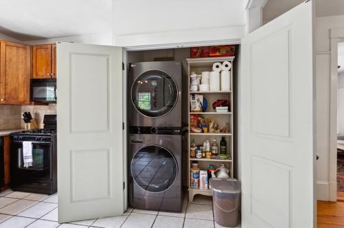 2491 Burtz St, Atlanta GA  30318-1802 exterior