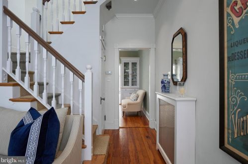 127 Duddington Pl, Washington DC 20003-2610 exterior