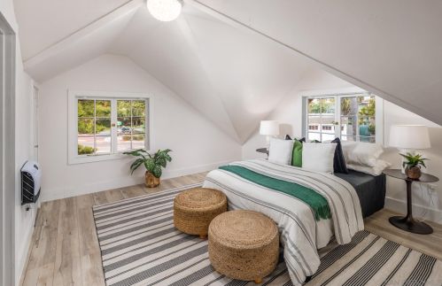 936 Adella Ave, San Diego CA  92118-2621 exterior