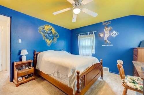 839 Bower Hill Rd, Pittsburgh PA 15243-1508 exterior