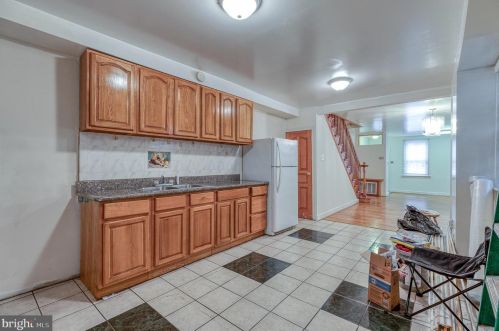 1152 15th St, Philadelphia PA  19146-3141 exterior