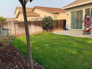 992 La Paloma St, Turlock CA 95382-0484 exterior