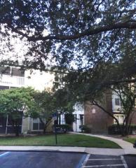 10028 Strafford Oak Ct, Tampa, FL 33624-5108