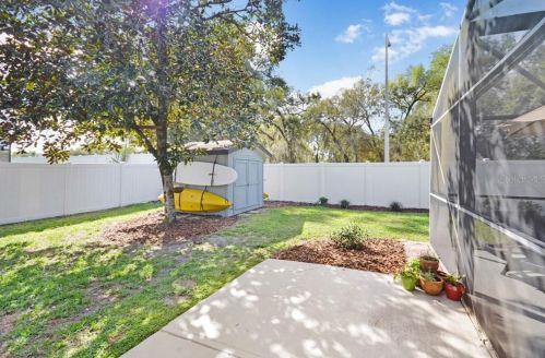 8648 Black Mesa Dr, Orlando FL 32829-8760 exterior