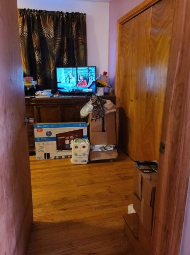 1311 9 Ave, Broadview IL 60153-1917 exterior