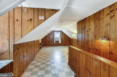 902 Lewis Ave, Rockville MD 20851-2350 exterior