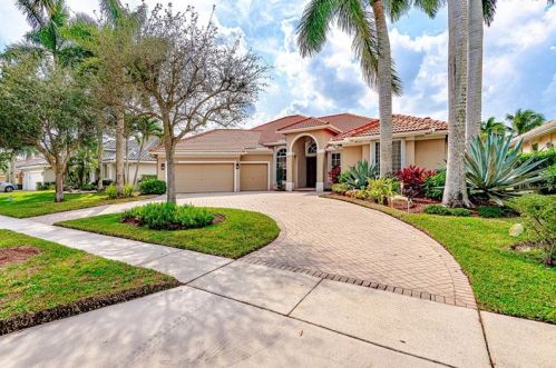 21303 Falls Ridge Way, Boca Raton, FL 33428-4872