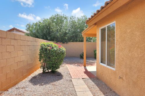 1713 Gail Dr, Chandler AZ  85225-8713 exterior
