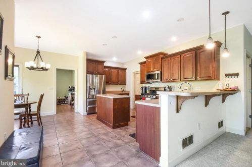 2471 Raleigh Rd, Hummelstown PA 17036-7078 exterior