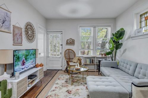 1274 Hawthorne Pl, Saint Louis MO 63130-1328 exterior