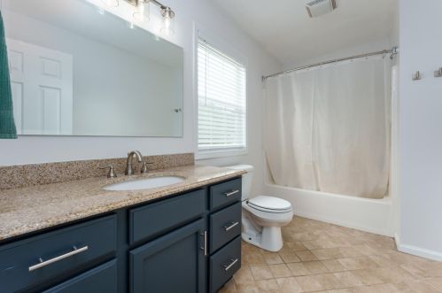 7619 Capri St, Kalamazoo MI  49002-9487 exterior