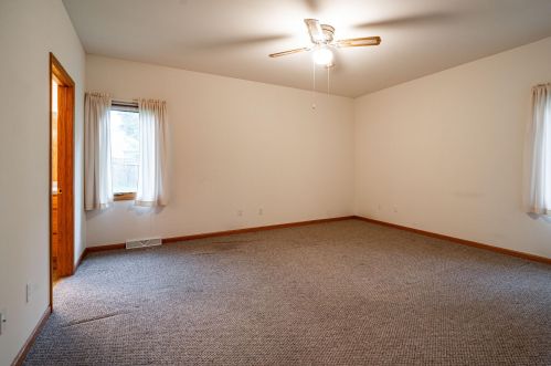 2269 Mangold Ave, Milwaukee WI 53221-4949 exterior